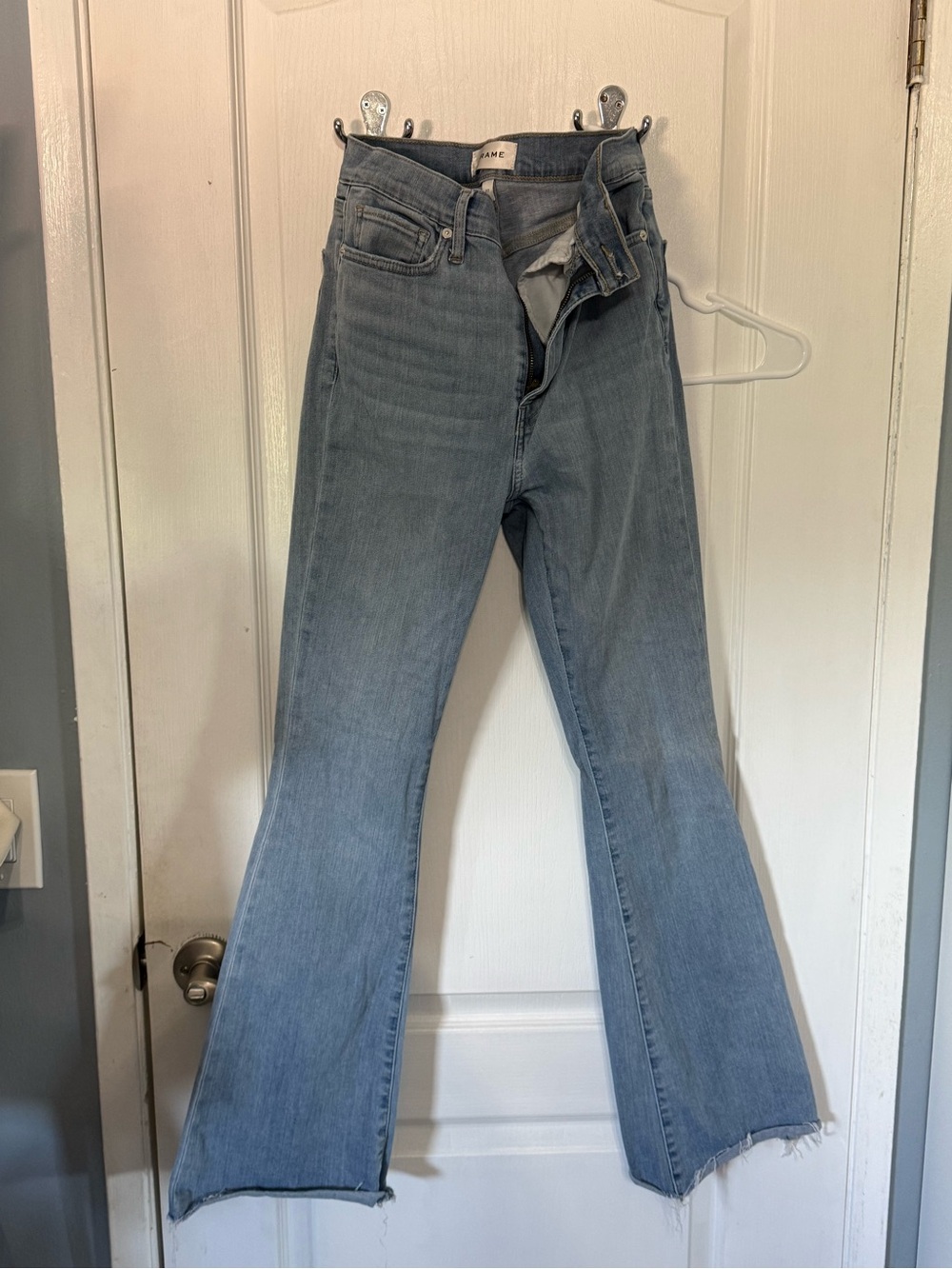 Frame - BEST FITTING EVER Denim Light Blue Flare Jeans